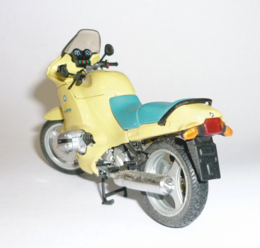 Minichamps 002036 BMW R1100 RS dakargelb 1:24