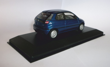 Minichamps 430023001 BMW E1 Studie blaumet. 1:43