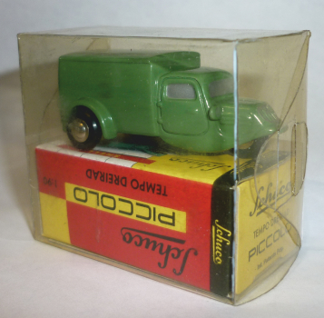 Preview: Schuco Piccolo 05111 Tempo Dreirad Kastenwagen grün 1:90