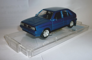 Preview: Vitesse Lancia Delta Integrale Straßenversion blaumet. 1:43