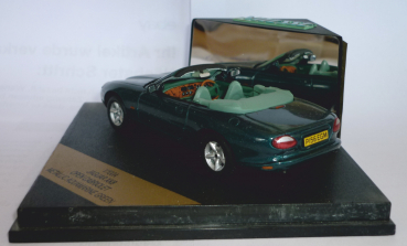 Preview: Vitesse V100A Jaguar XK8 Cabrio Rechtslenker grünmet. 1:43