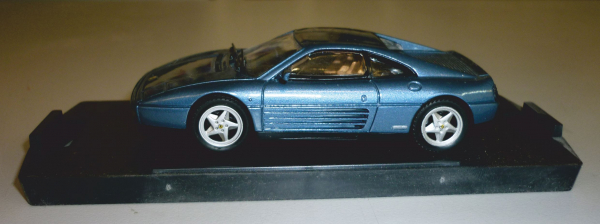 Bang 8004 Ferrari 348 tb Coupe Straßenversion blaumet. 1:43