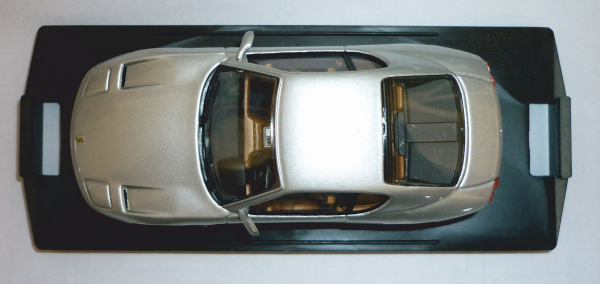 Bang 8014 Ferrari 456 GT Straßenversion silbermet. 1:43