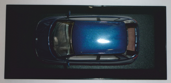 Minichamps 430023001 BMW E1 Studie blaumet. 1:43
