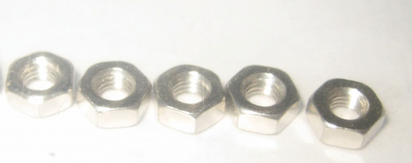 Carson 500011329 Muttern M3 10 Stück