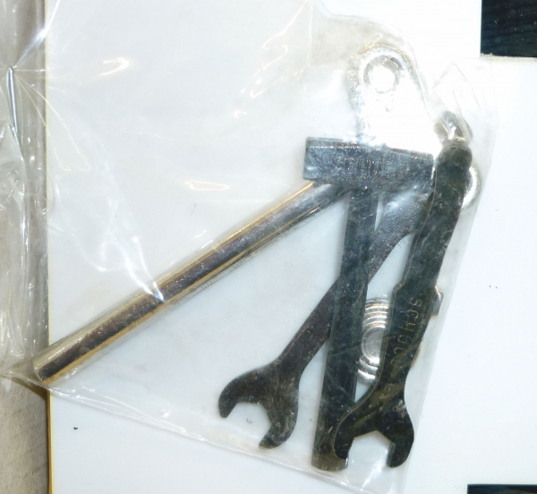 Schuco Classic 00021 BWM 327 Coupe blau/schwarz 1:18