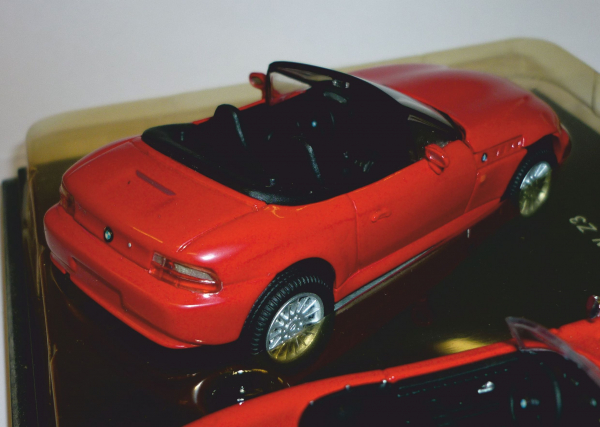 Schuco 04259 3-teiliges BMW Roadster Set rot 1:43