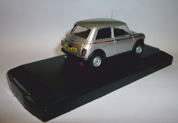 Vitesse L103 Mini Cooper 25th Anniversary 1989 silbermet. 1:43