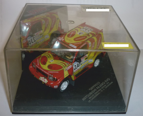 Skid SKM99033 Mitsubishi Pajero EVO Granada Dakar 1999 Cassegrain / Cassegrain 1:43