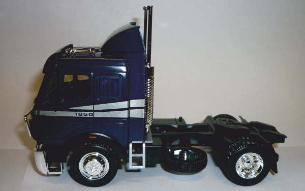 Wiking MB Werbemodell B6 600 00 07 MB SK 1850 2-achs Solozugmaschine blau 1:43